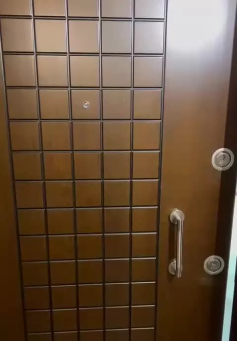 آپارتمان ۱۵۰ متری تک واحدی ۳۳ مستوفی