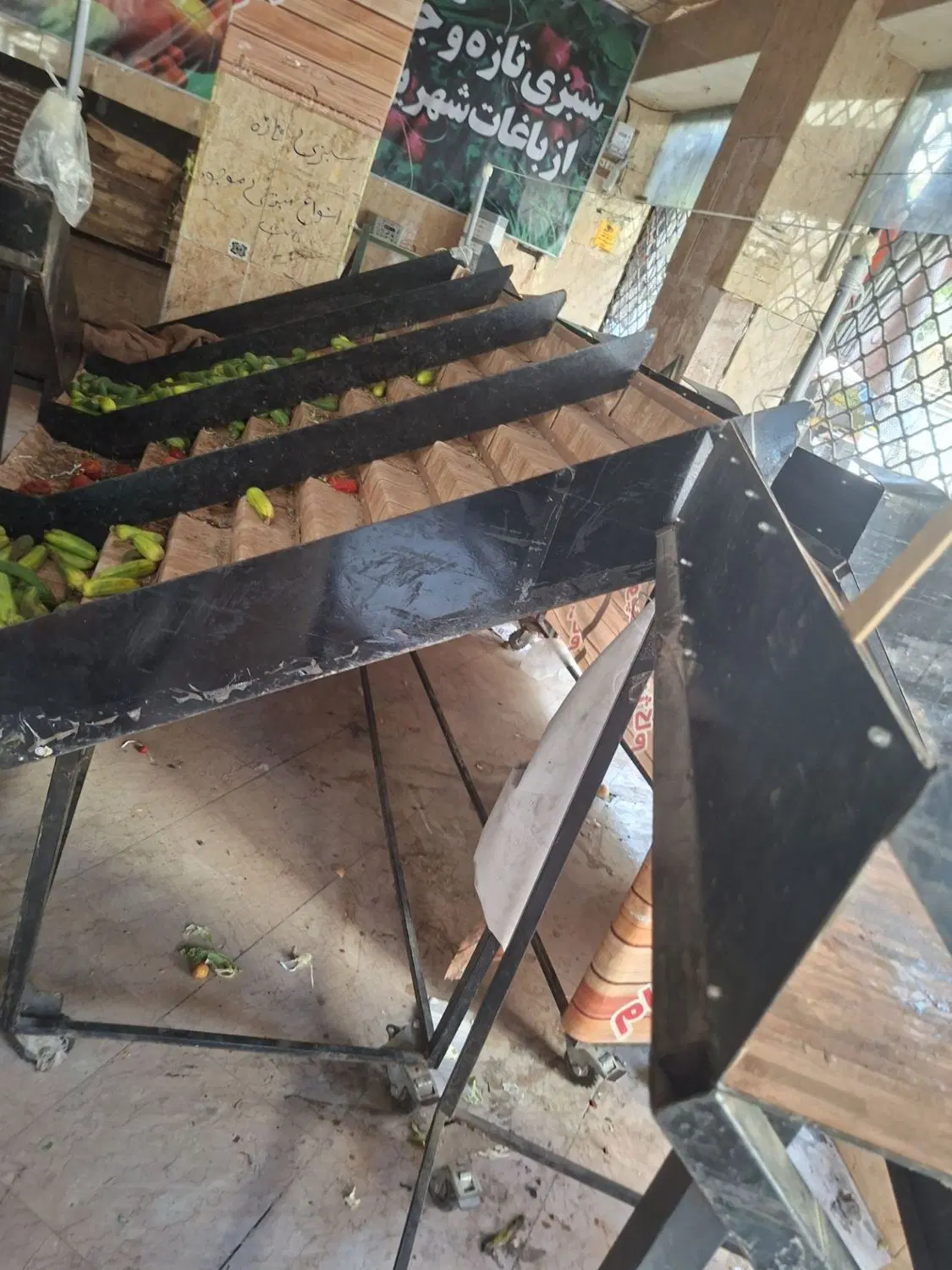 مغازه میوه فروشی ۱۰۰متری