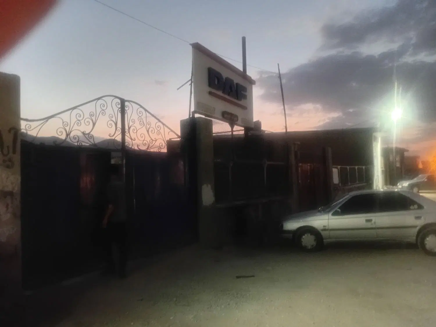 فروش  ۳دانگ گاراژ ومغازه
