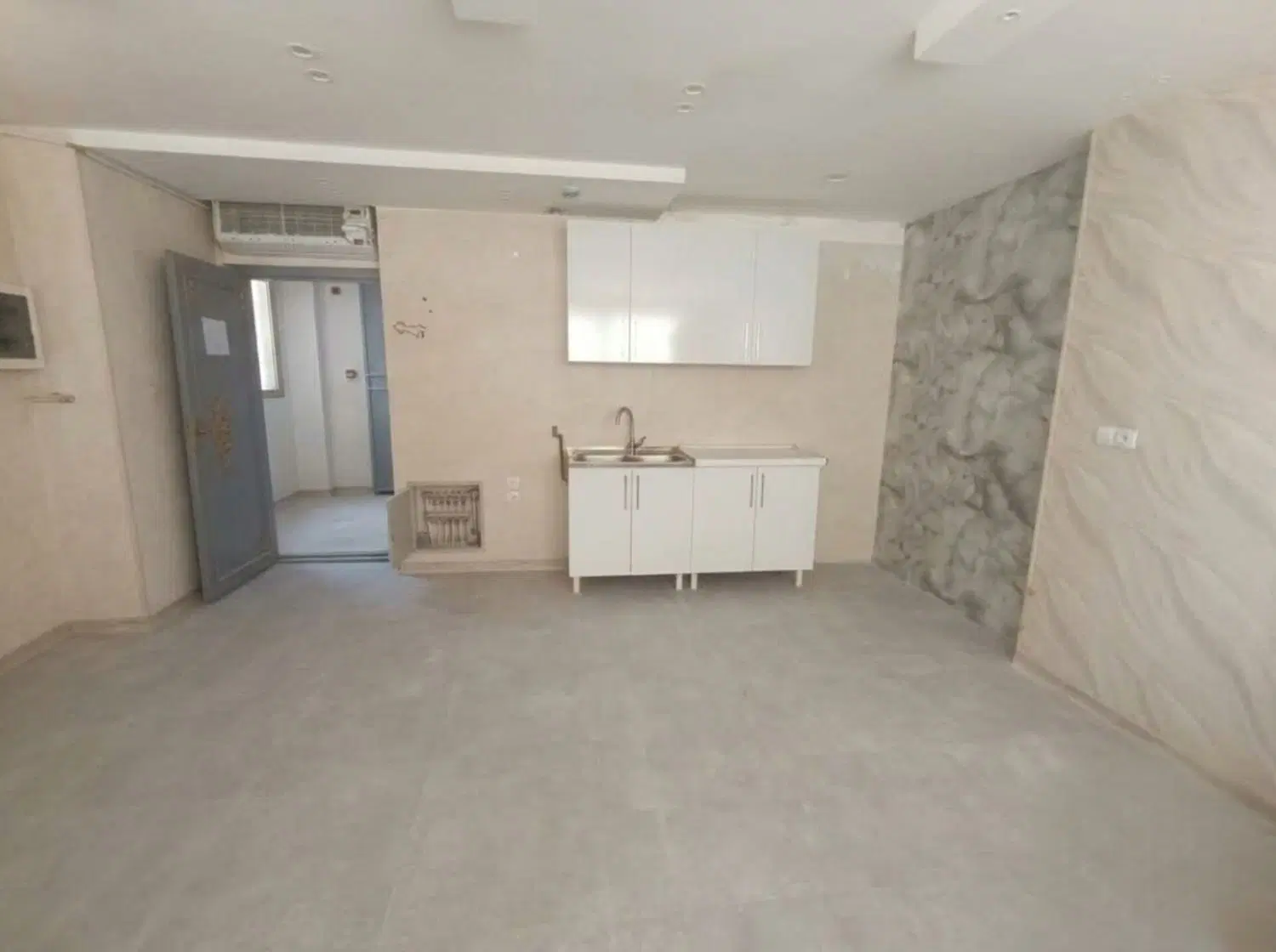 اجاره اداری دوطبقه جمعا ۷۰ متر نوساز خ شمس