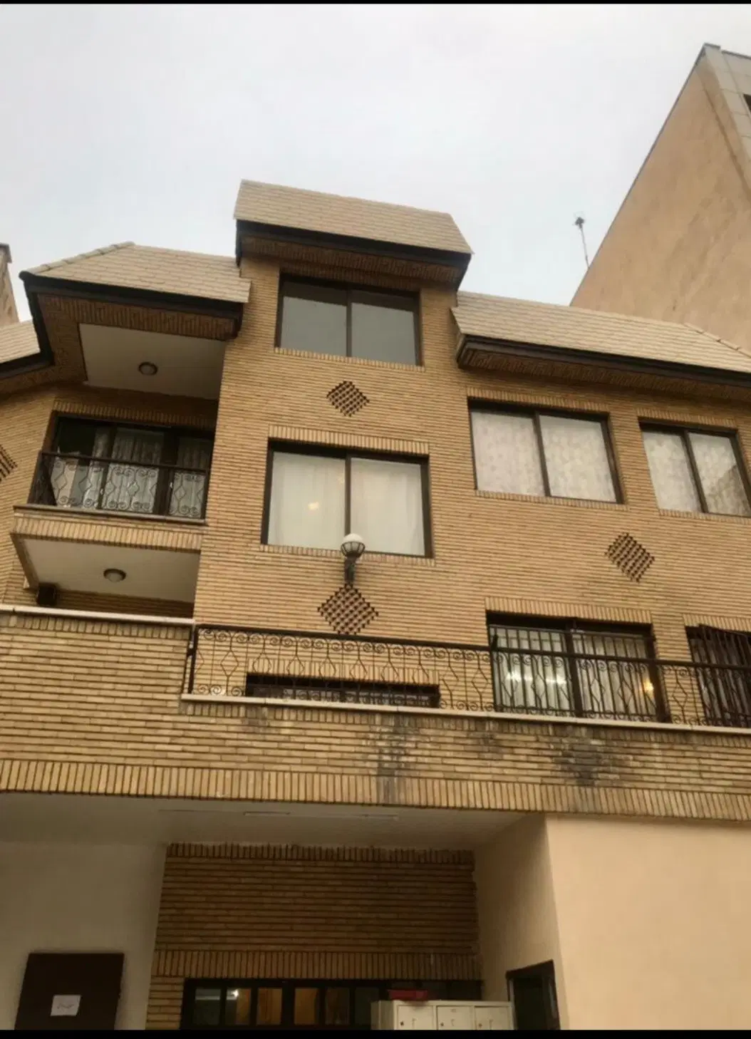 خوابگاه دخترانه مهستان