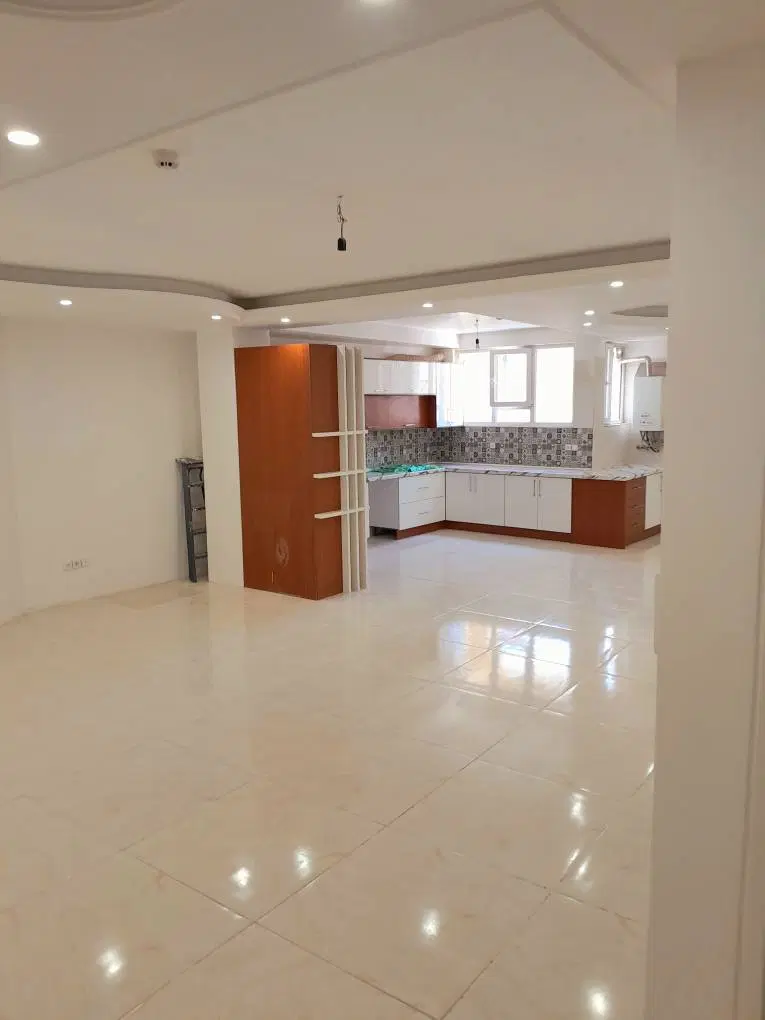 آپارتمان ۱۰۳ متری گرمدره