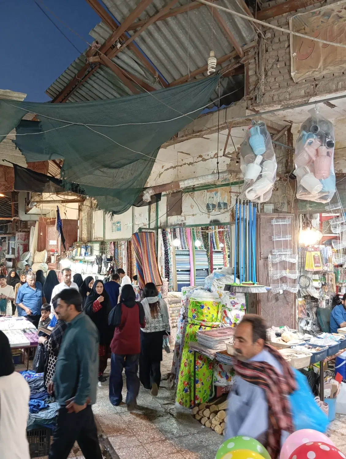 فروش قدیمی ترین مغازه زابل