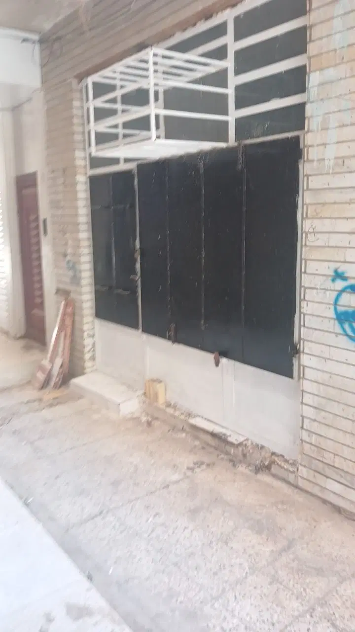 بازار امیدیه پشت بازارروز خیابان اول تماس لطفا