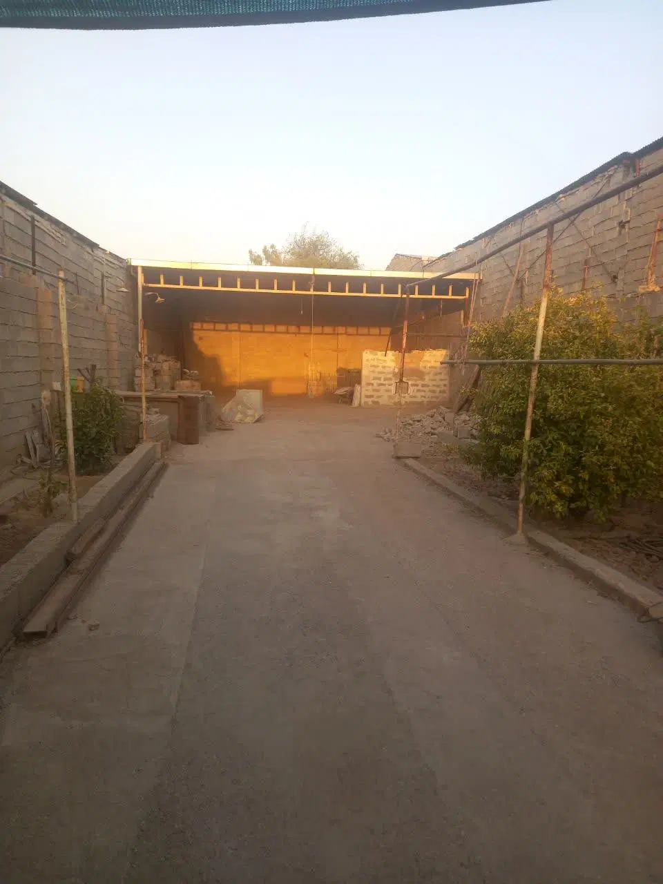 گاراج ۵۰۰ متر