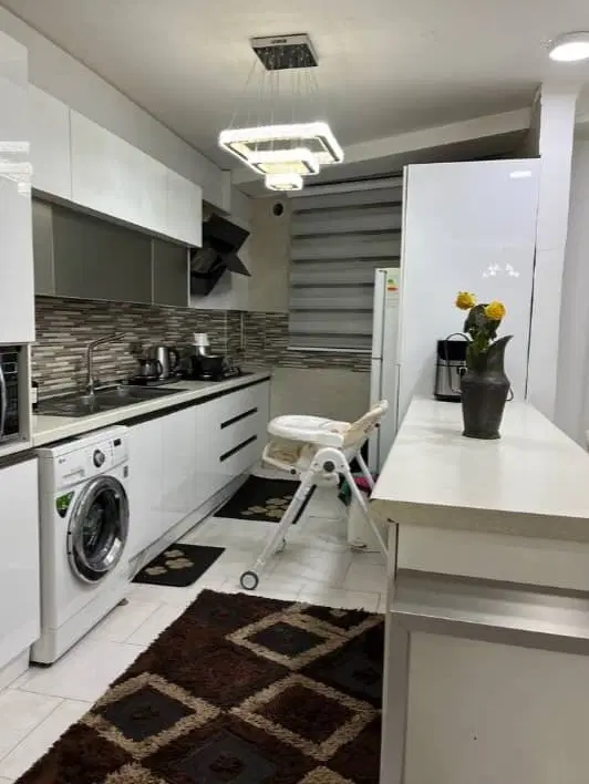 فروش آپارتمان ۶۸ متری منطقه یک