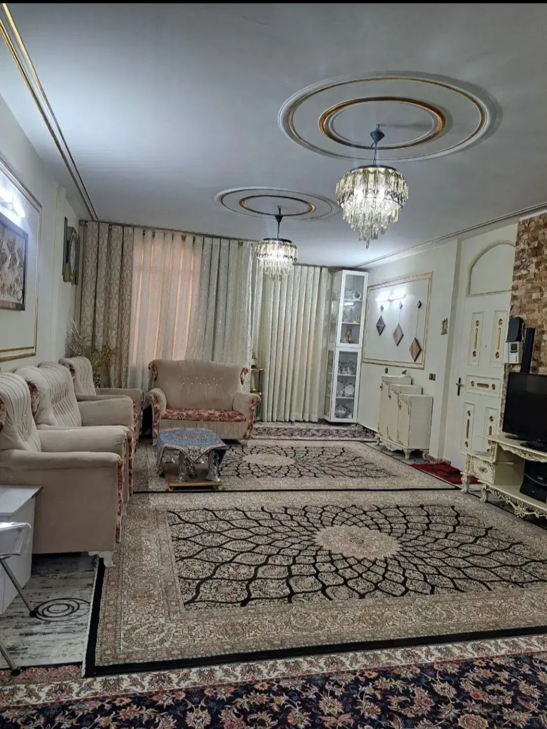 آپارتمان ۵۵ متری  یکخوابه با آسانسور و انباری