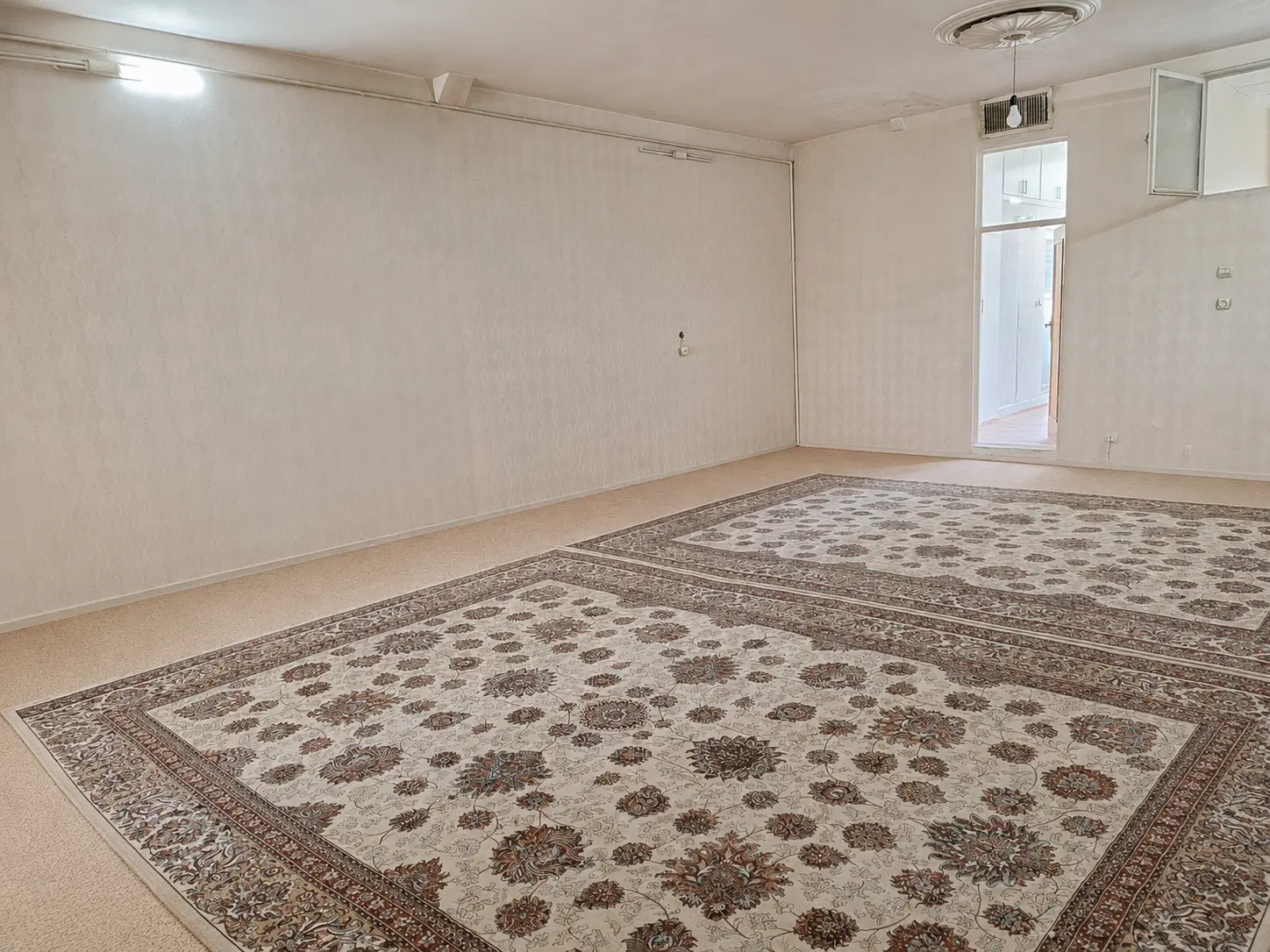 آپارتمان ۱۰۰ متری دو خواب علیمردانی