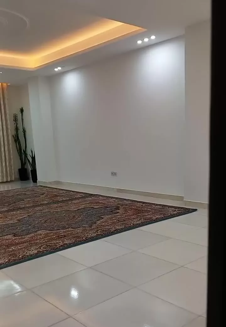 فروش اپارتمان ۱۶۰ متری