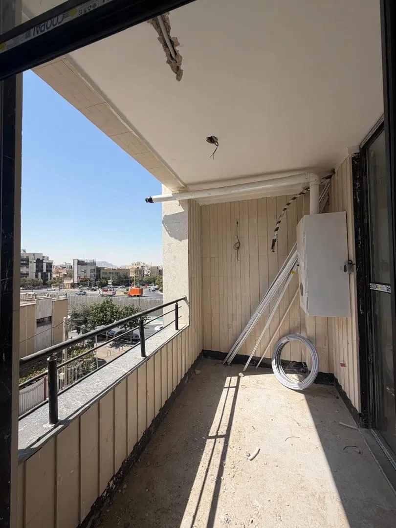آپارتمان ۱۶۵متر ۳خواب فول امکانات جنوبی خ خرم