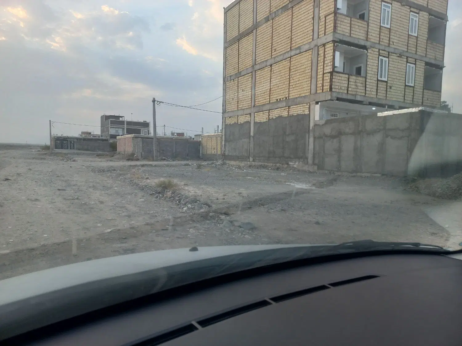 زمین بلوار جانبازان(شهرک نیرو انتظامی )