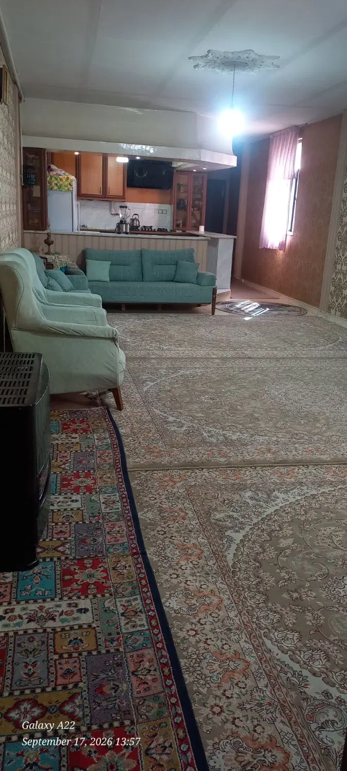 فروش واحد مسکونی طبقه دوم درهفت جوی