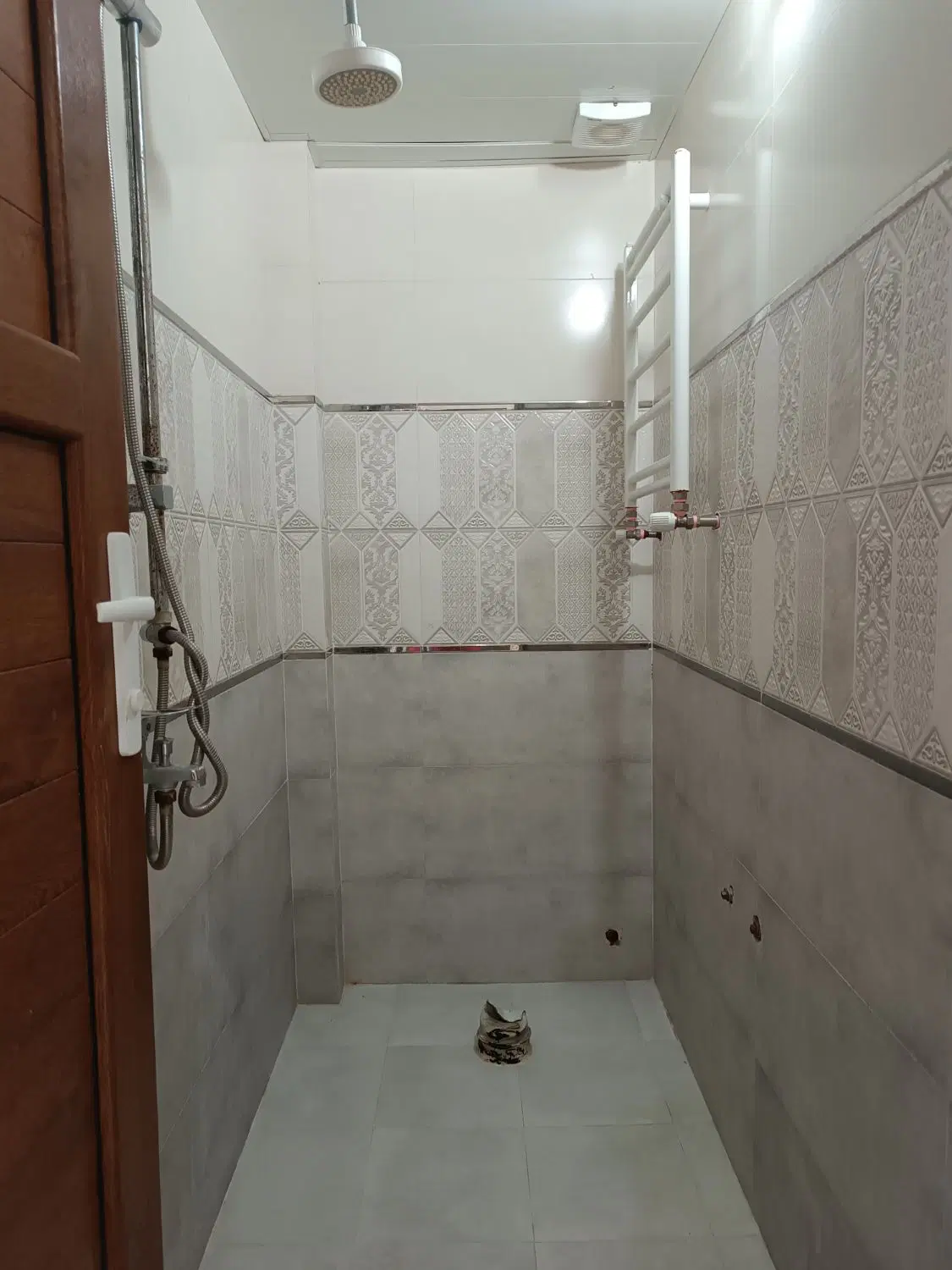 فروش خانه _دوخوابه با پارکینگ‌دار_ جماران_125متری