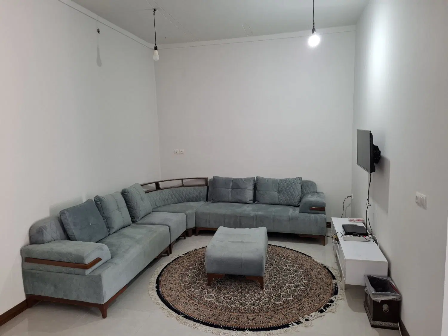 ویلایی مبله دواس روبروی پارک