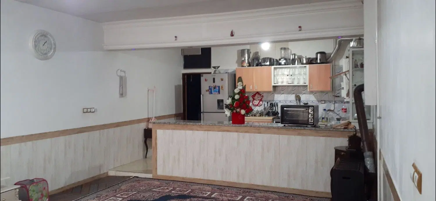 100متر اسکلت ماشین رو