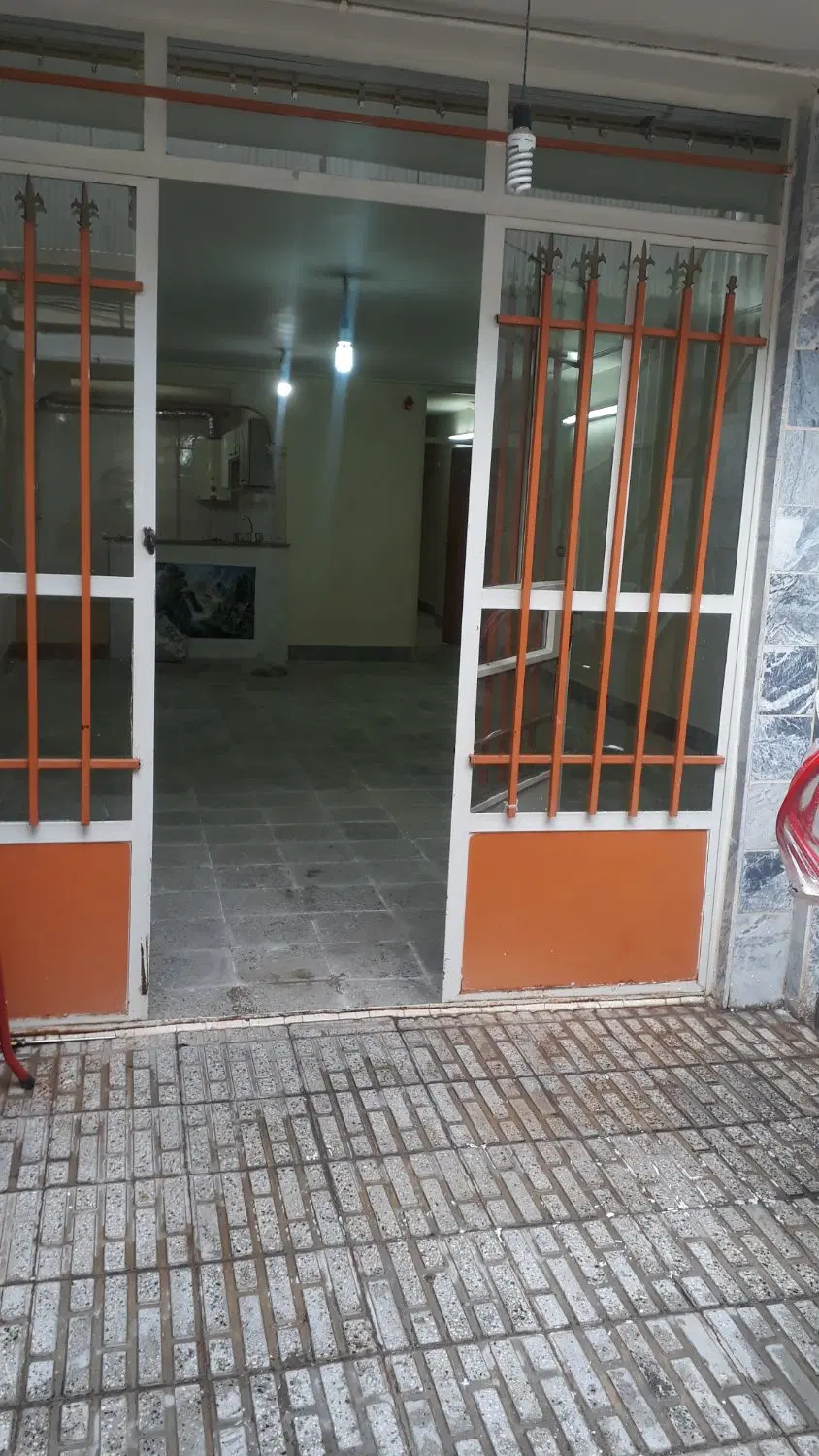 اجاره خانه طبقه همکف