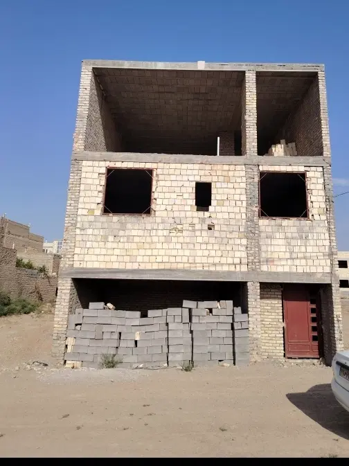 منزل مسکونی 3 طبقه