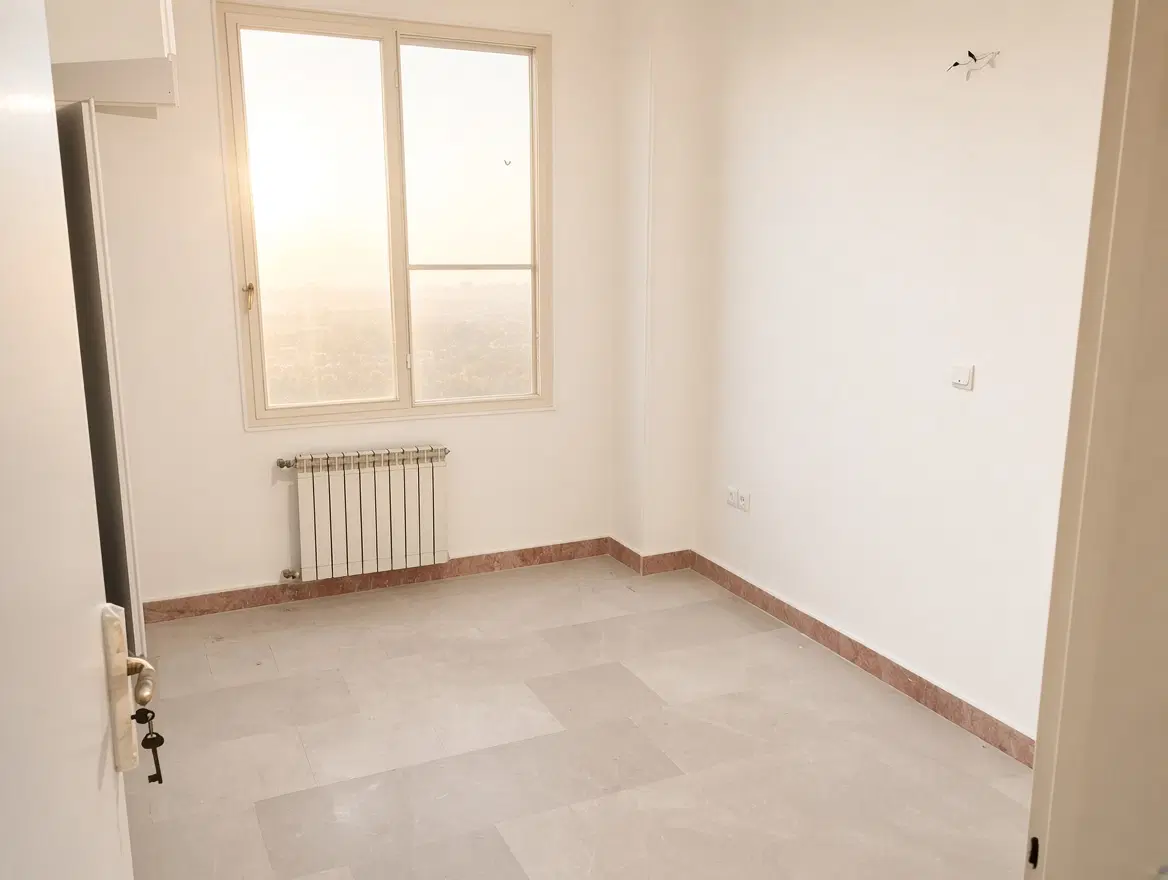 80 متر دو خواب*تاپ لوکیشن پونک*سردار جنگل