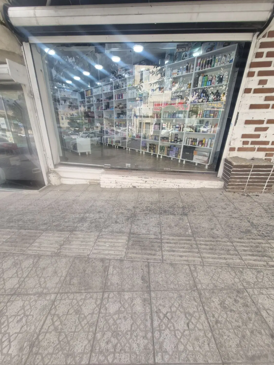 اجاره مغازه خیابان جمهوری