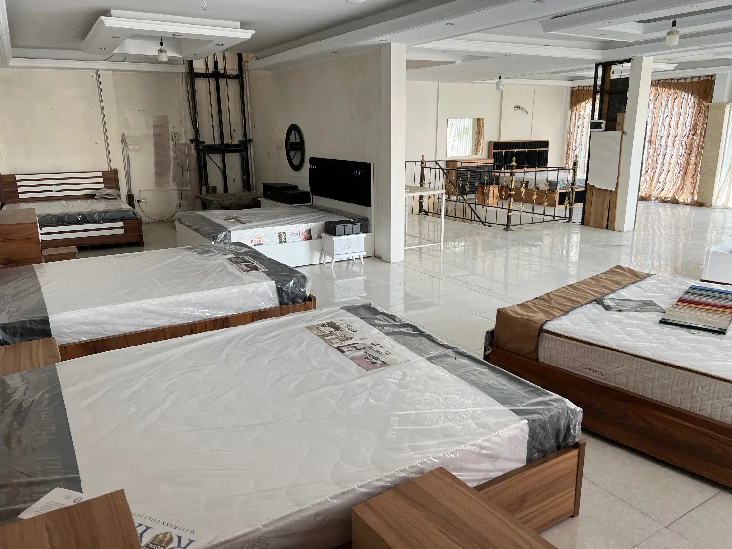 مغازه در نعمت اباد پوریای