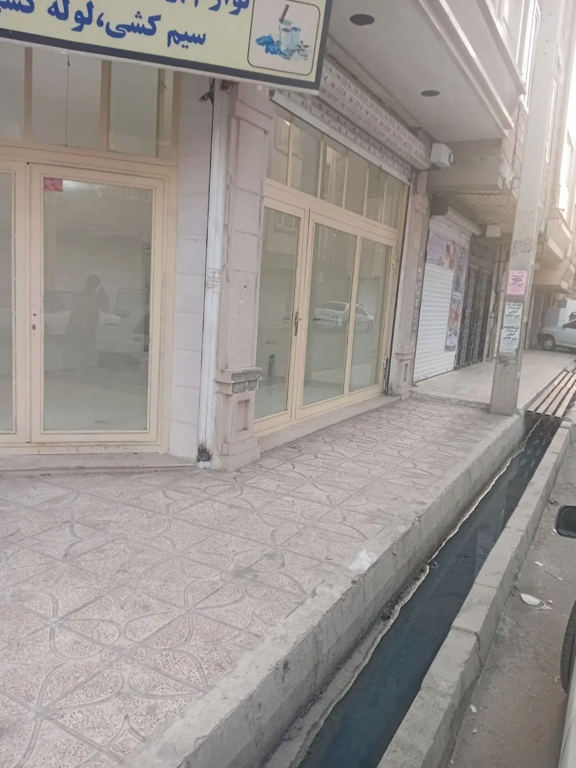 مغازه تجاری متراژ حدد۴۰ متر