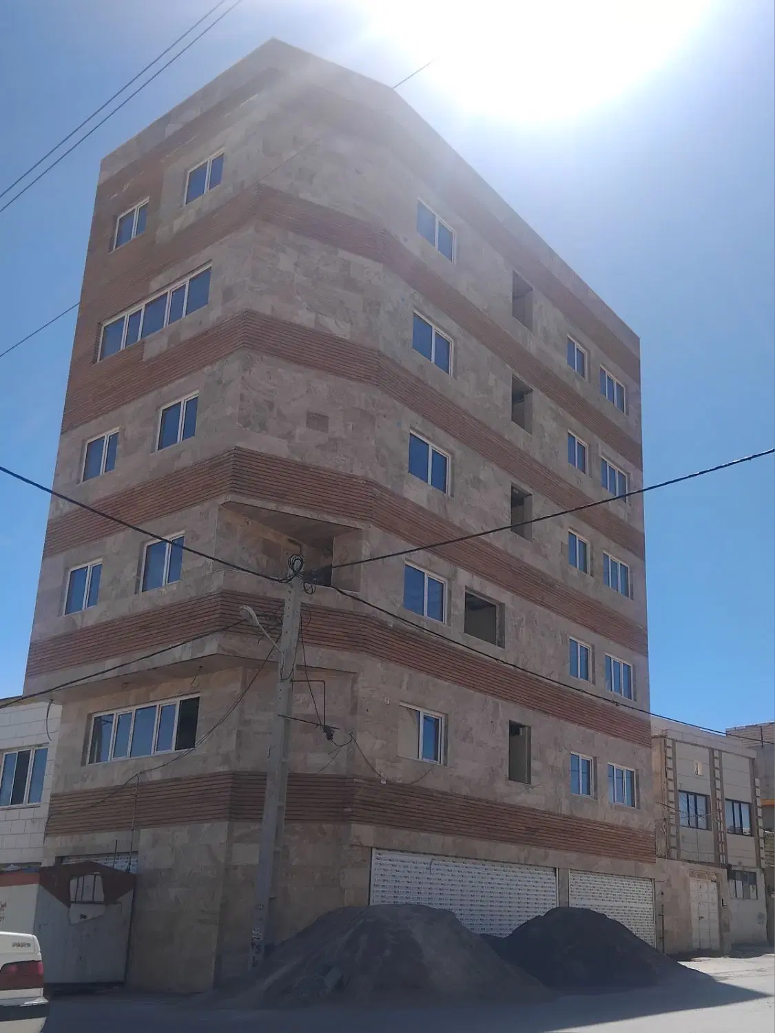شهرک بهشتی ابتدای خیابان طاووس ۵۴ متر