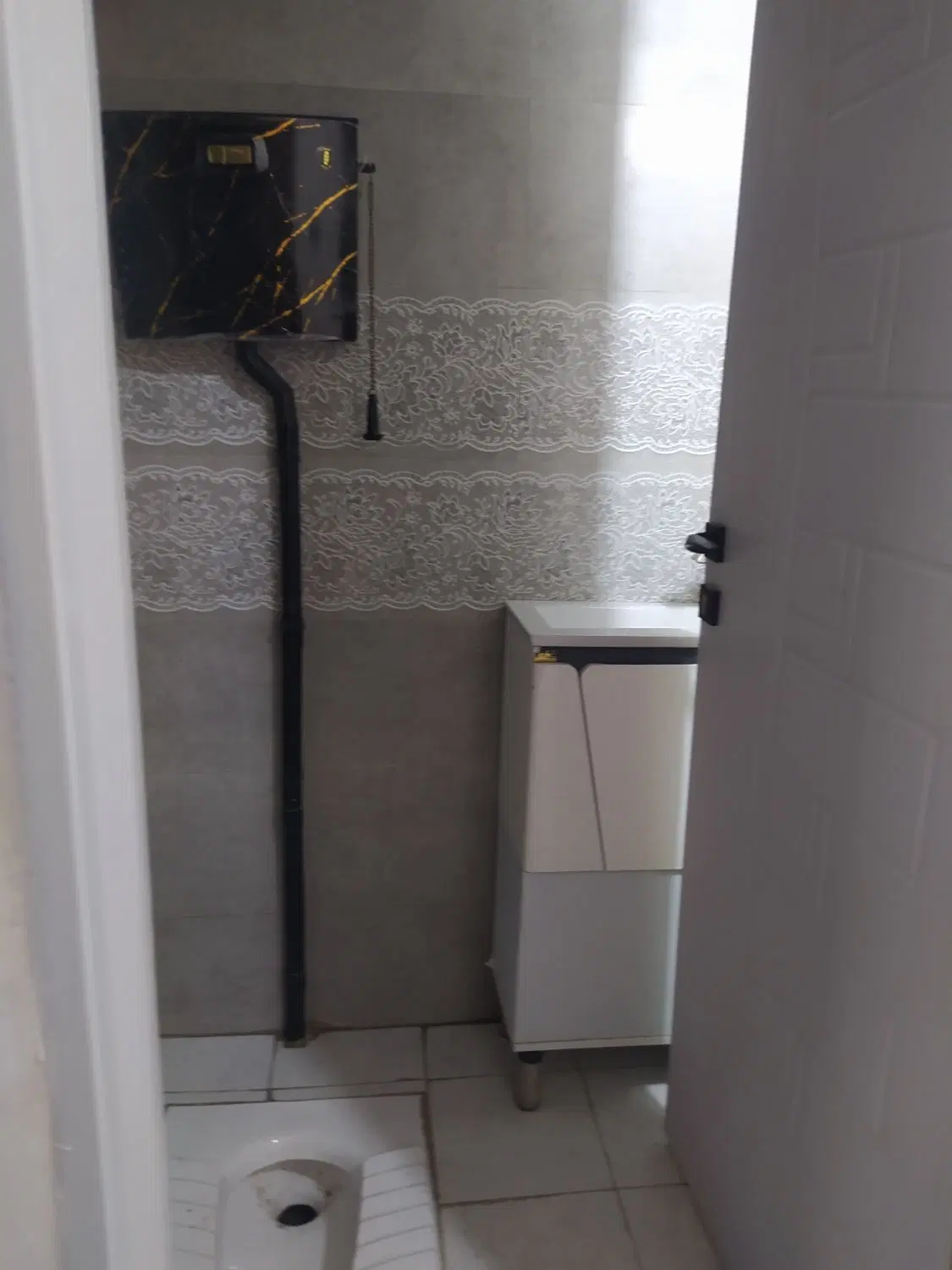 خانه دوخوابه 110متری سر خیابان