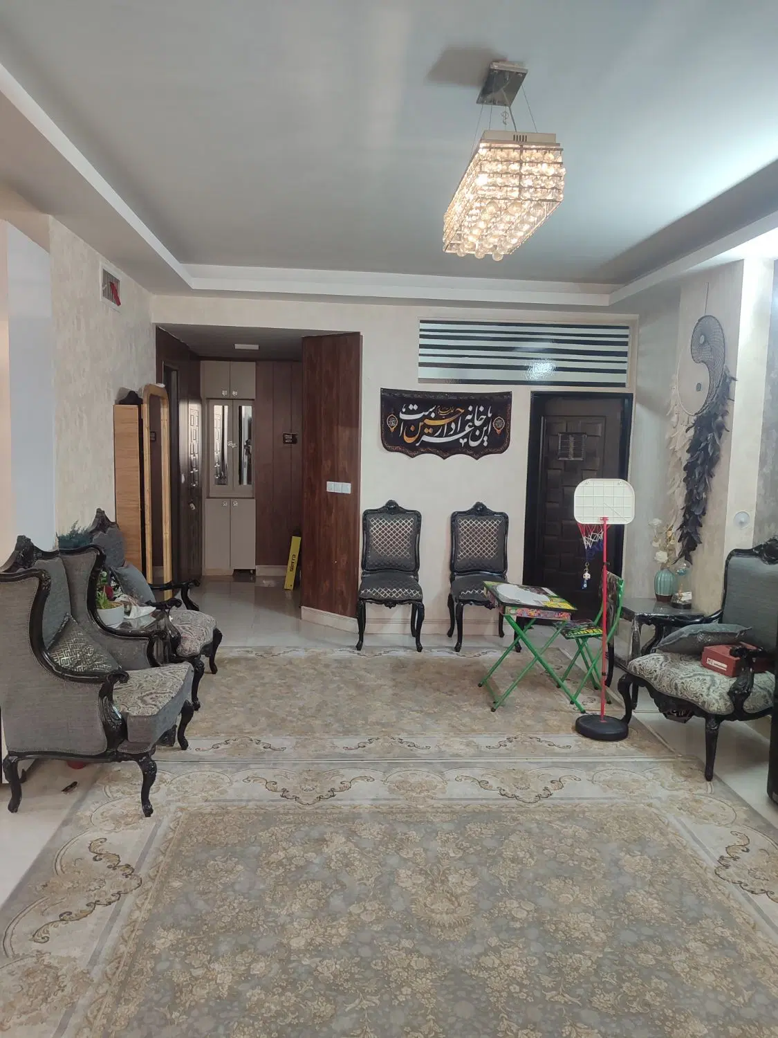 آپارتمان تمیز شیک محیط آرام ۹۶ متر