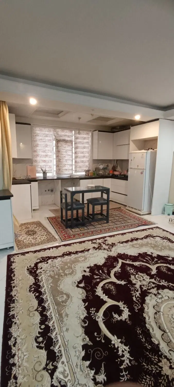 75 متر _ پارکینگ آسانسور 