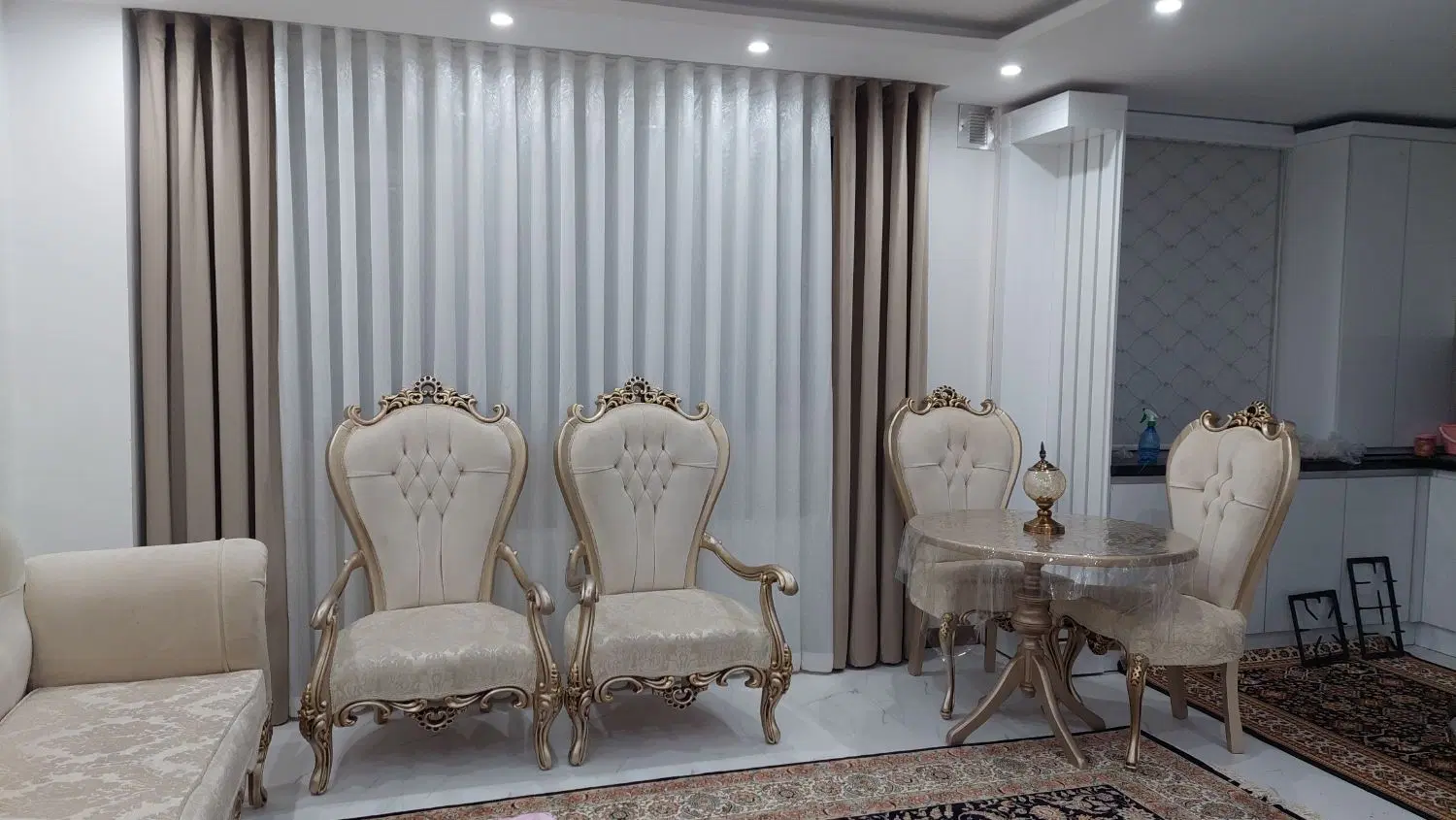 فروش خانه شهرک شهید سلیمانی ساختمان های آجر قرمز
