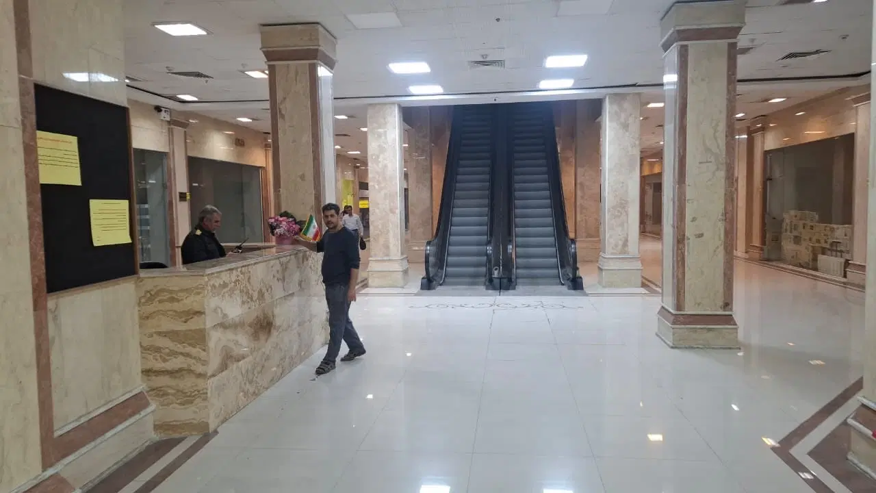 اجاره واحد اداری و تجاری به وکلا