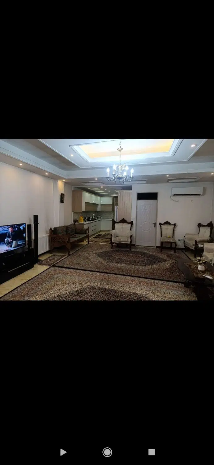 100متر فلکه اول نوساز سند دار دوخواب