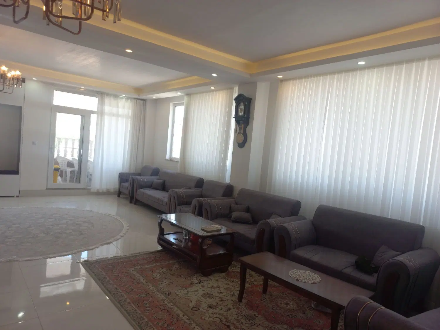فروش آپارتمان خوش نقشه وسه نبش