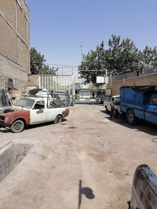 اجاره مغازه داخل گاراژ