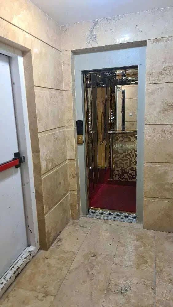 فروش آپارتمان سه خوابه (توشیبا)  خیابان امام خمینی