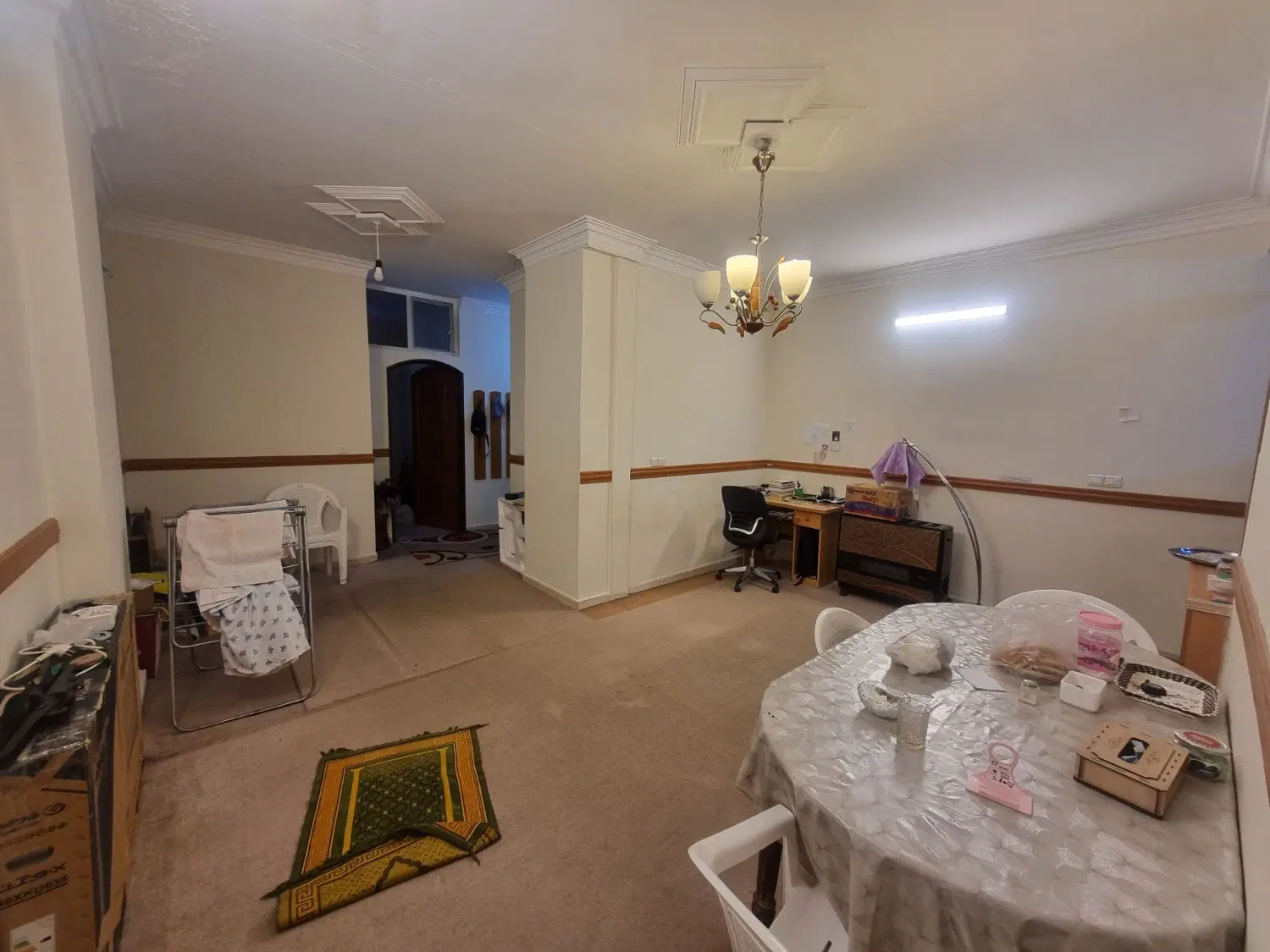 آپارتمان ۷۵ متری ۲ خواب طبقه دوم