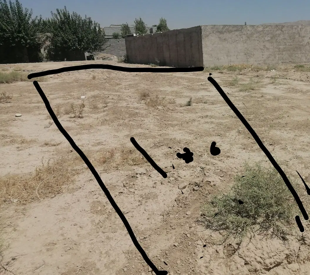 زمین فروشی
