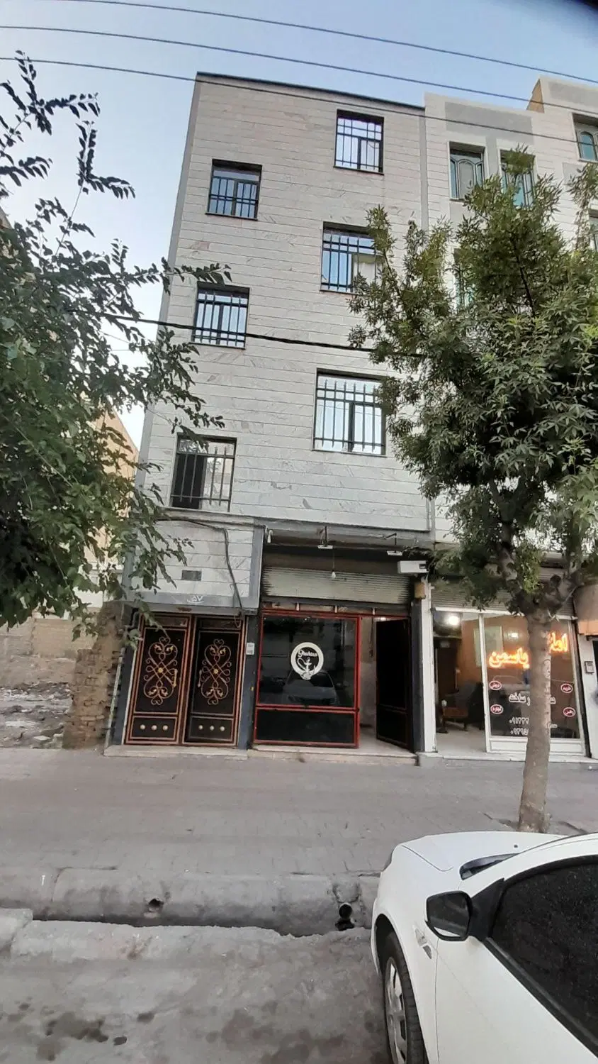 خانه ویلایی ۳طبفه ۹۰مترباسازی شده