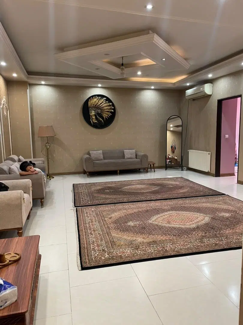 85متری روبنما