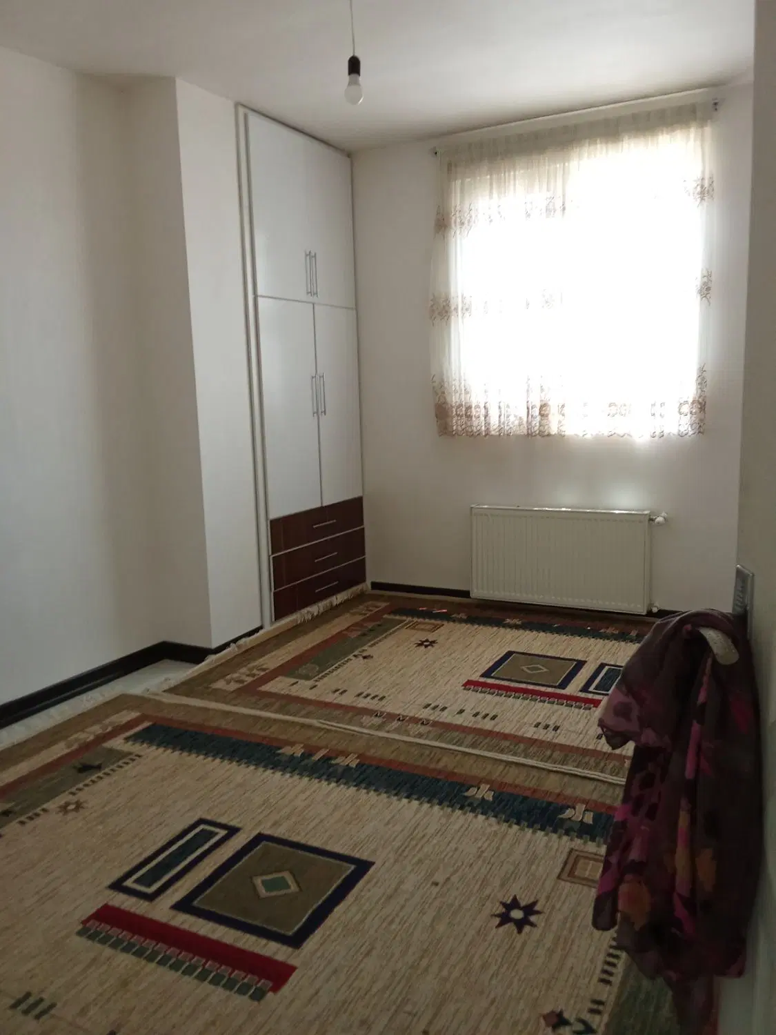 88متری فول نگین دیمه سند تک برگ