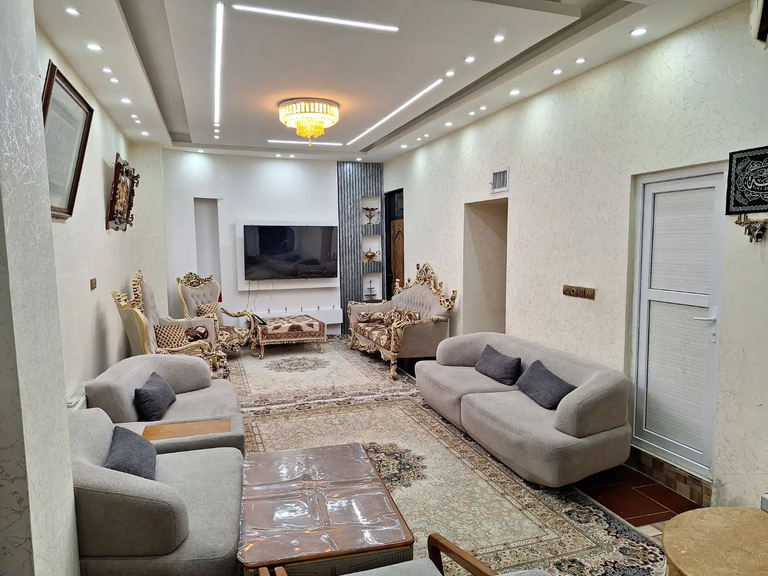 فروش آپارتمان ۱۰۰ متری شیک و خوش‌نقشه