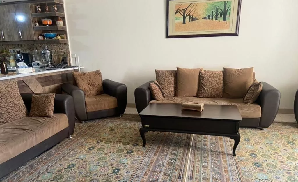 اپارتمان مبله زند روبروی بیمارستان سعدی