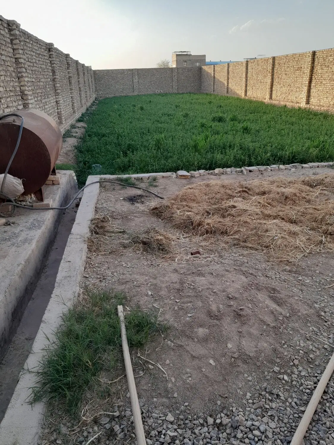 ملک استقلال