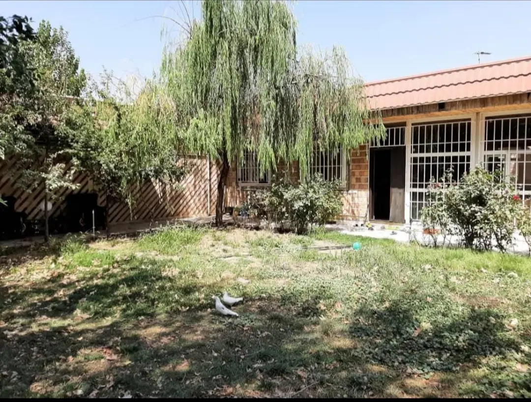 325 متر زمین _ 120 متر بنای لوکس