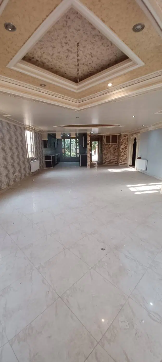 اجاره ویلای ۶۰۰ متری لوکس ،سونا، جکوزی و کلبه چوبی
