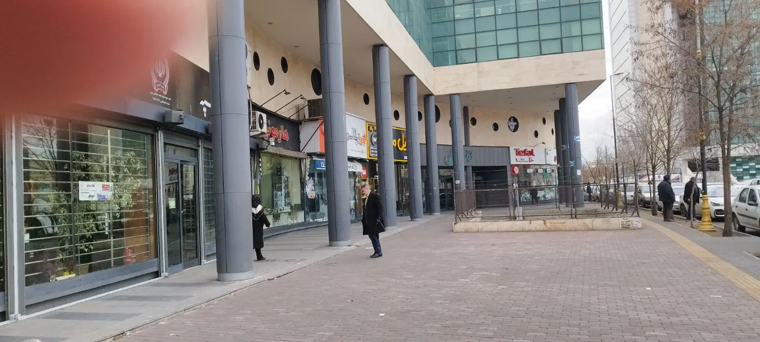 مغازه 44متر چهارراه منصور پاساژ اطلس