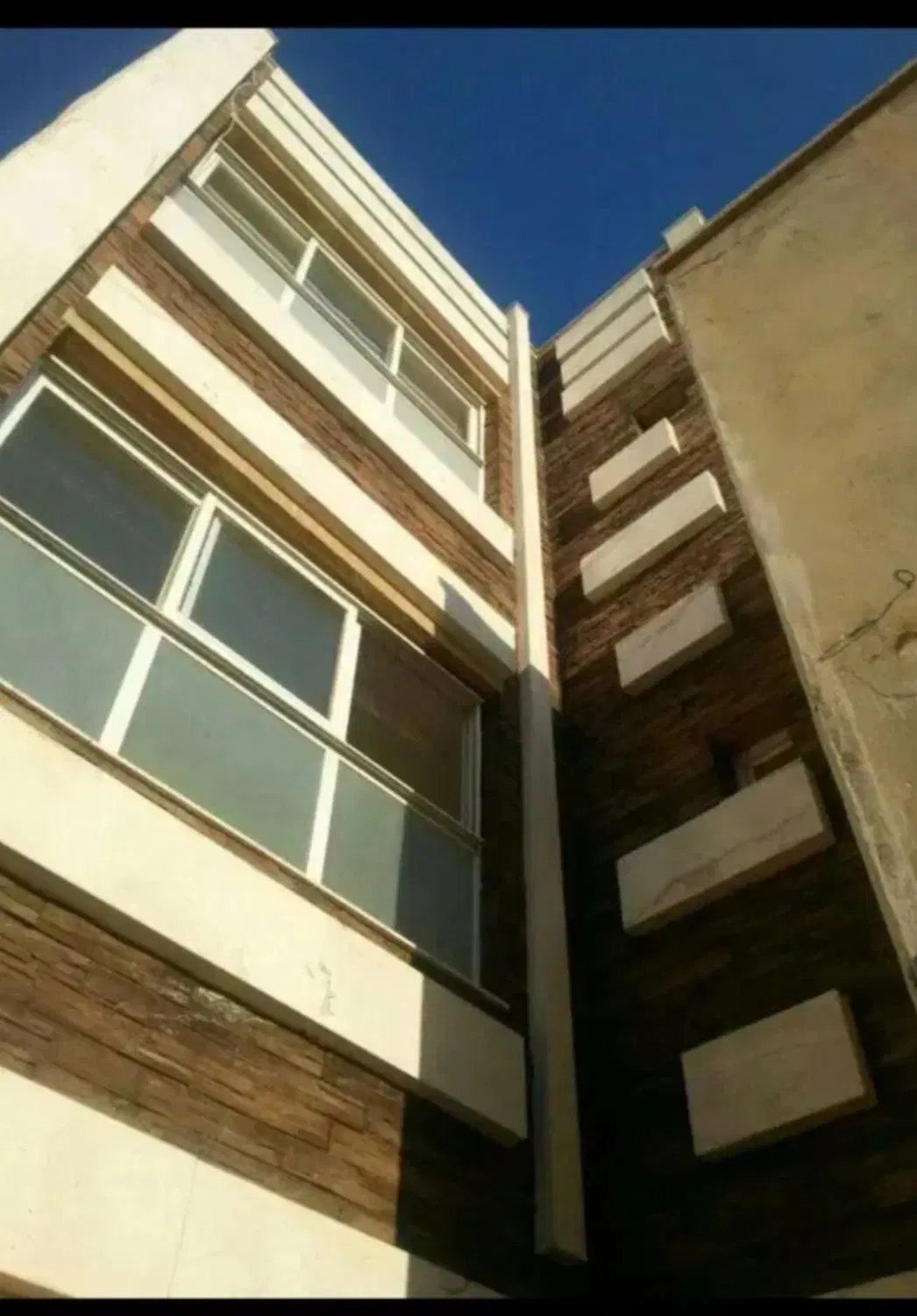 فروش فوری منزل مسکونی
