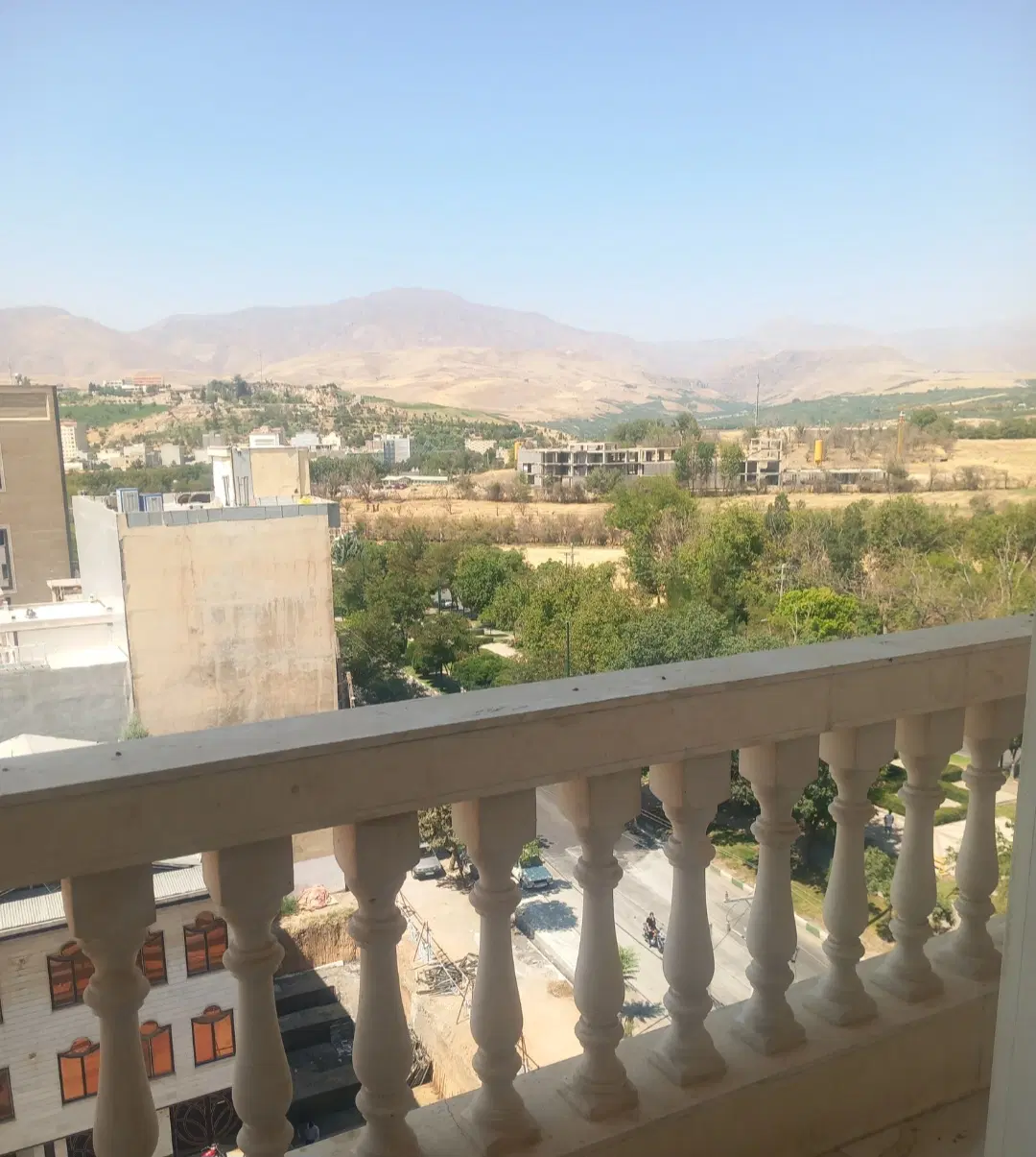 آپارتمان فول امکانات بر بلوار بهشت
