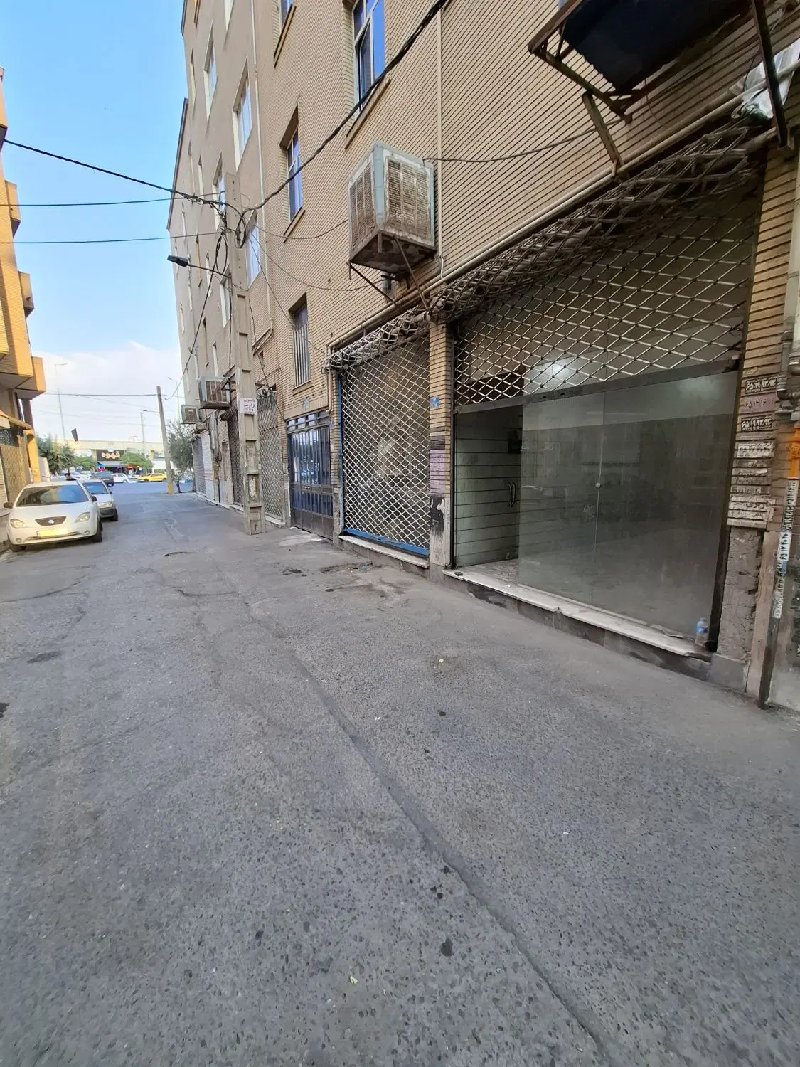 مغازه ۳۸متر کف