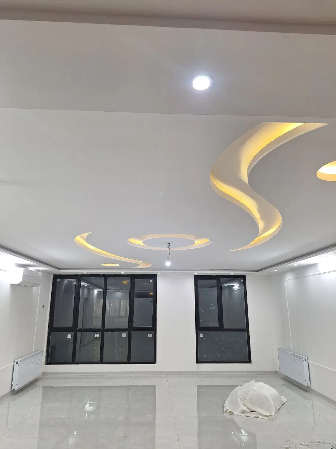 آپارتمان۸۵ متری شریعتی